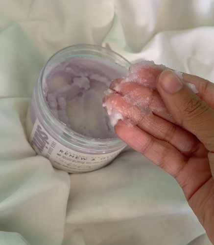 Renew & Glow Body Scrub